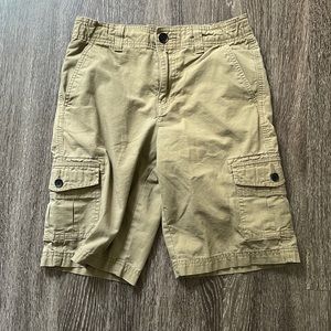 5 pairs slightly used boys cargo shorts size 14-16